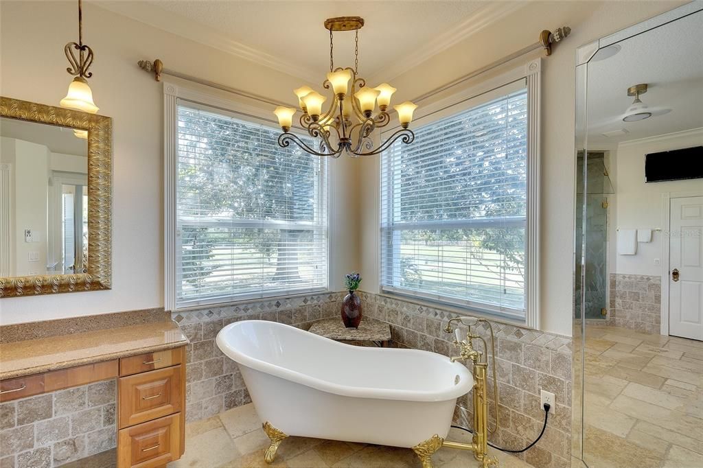 For Sale: $2,000,000 (4 beds, 3 baths, 4062 Square Feet)