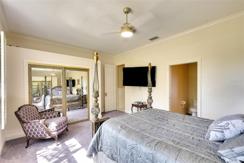 For Sale: $2,000,000 (4 beds, 3 baths, 4062 Square Feet)