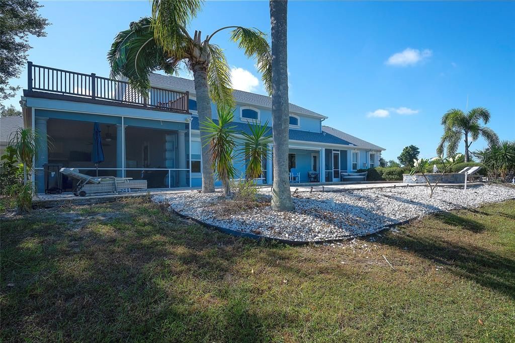 For Sale: $2,000,000 (4 beds, 3 baths, 4062 Square Feet)