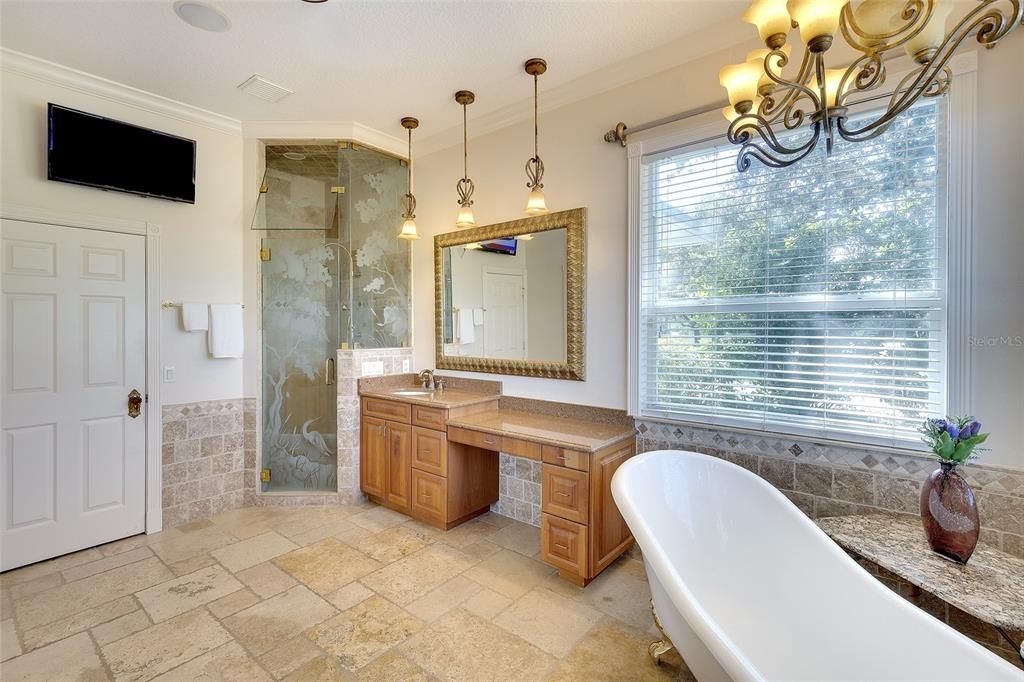 For Sale: $2,000,000 (4 beds, 3 baths, 4062 Square Feet)