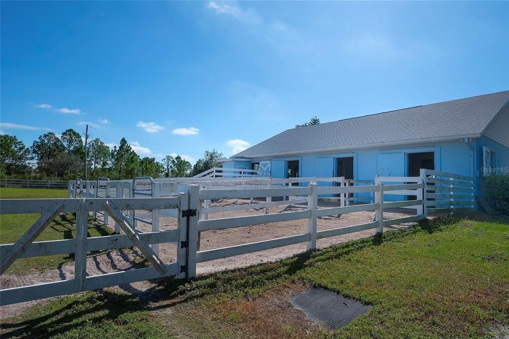 For Sale: $2,000,000 (4 beds, 3 baths, 4062 Square Feet)