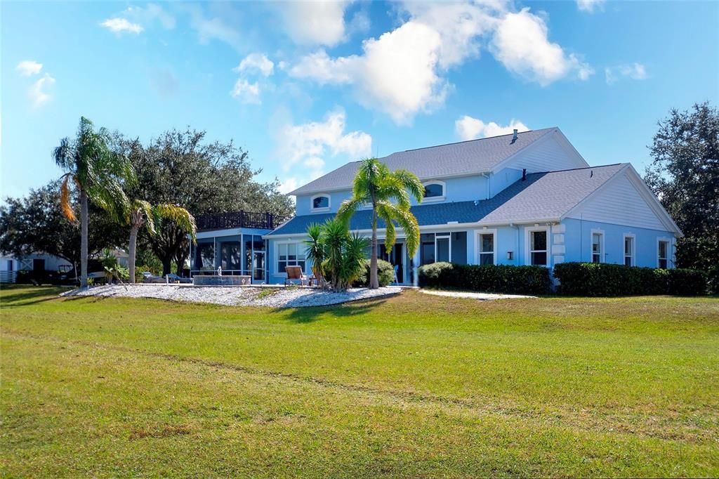 For Sale: $2,000,000 (4 beds, 3 baths, 4062 Square Feet)