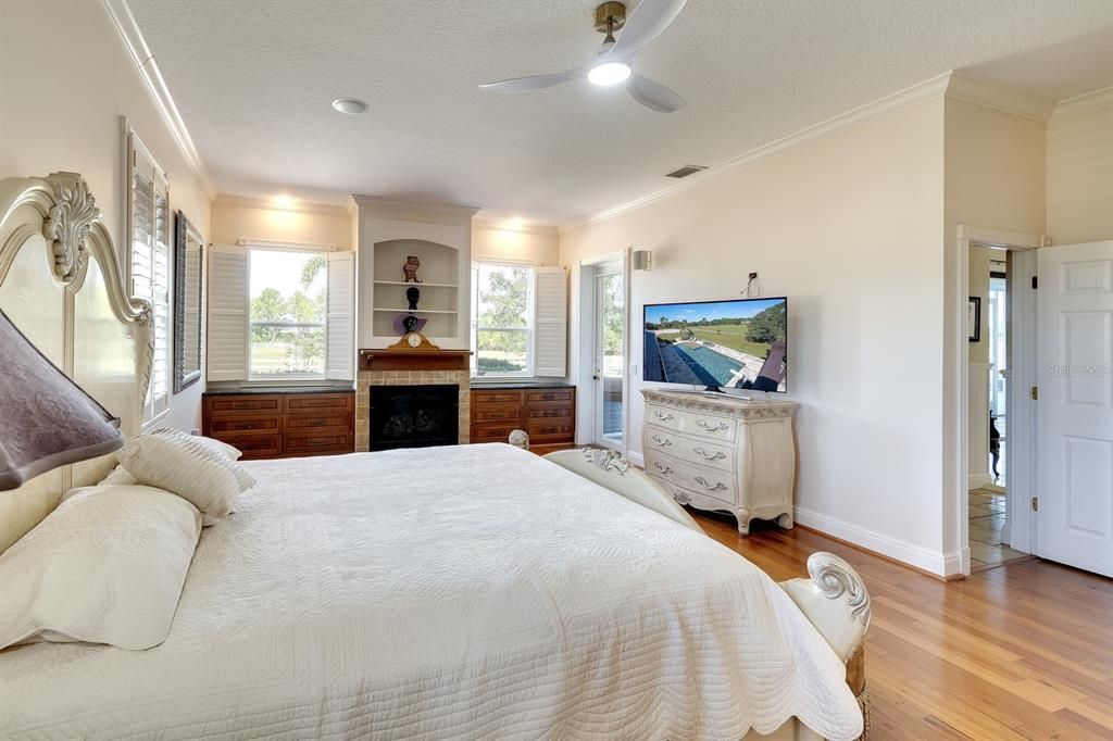 For Sale: $2,000,000 (4 beds, 3 baths, 4062 Square Feet)