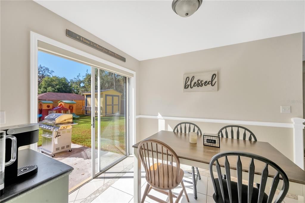 待售: $314,900 (3 贝兹, 1 浴室, 1305 平方英尺)