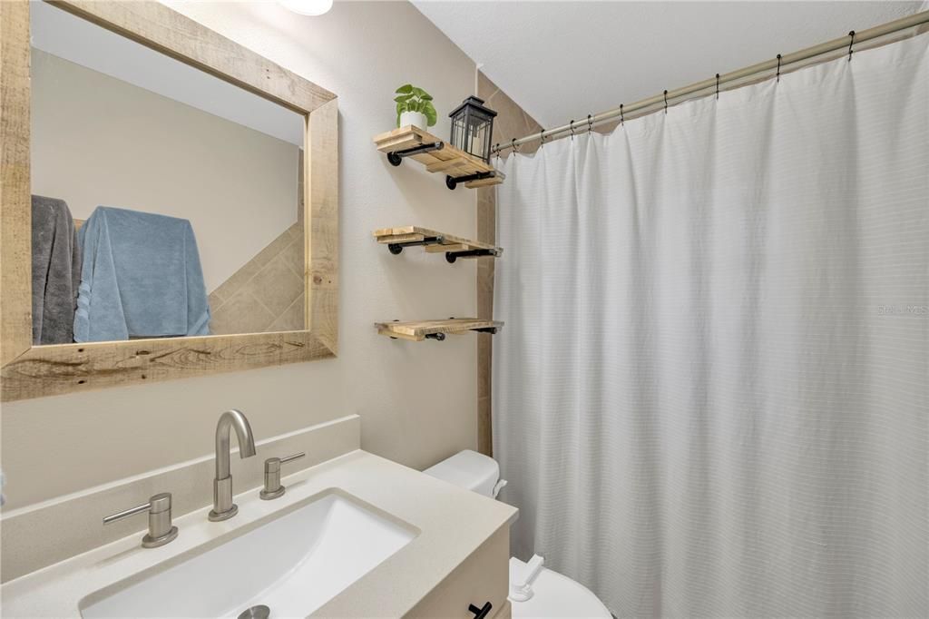 待售: $314,900 (3 贝兹, 1 浴室, 1305 平方英尺)