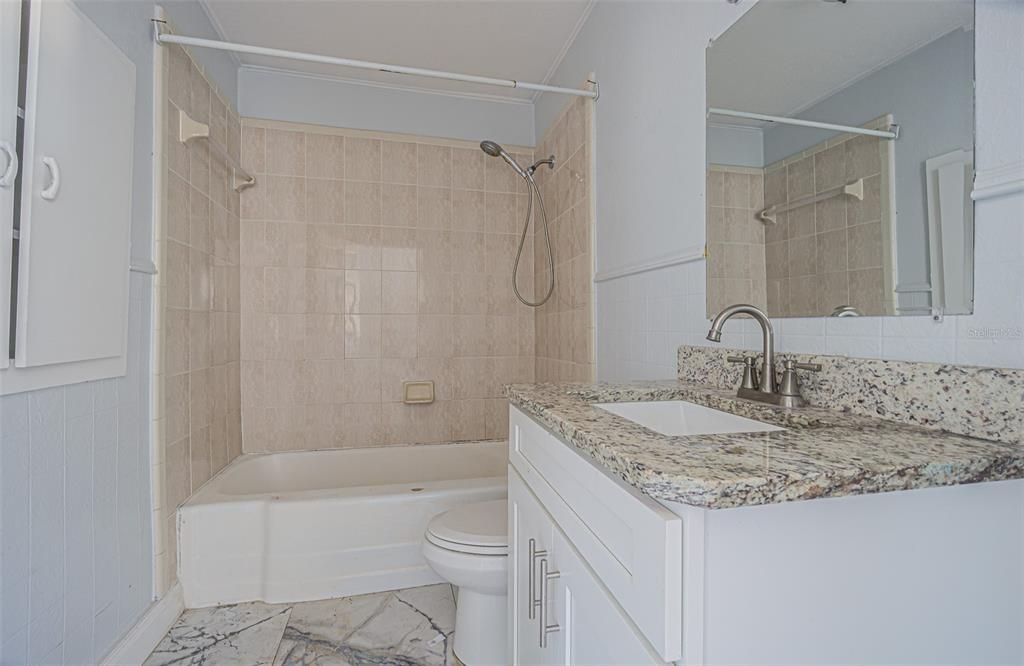 For Sale: $279,000 (3 beds, 1 baths, 1152 Square Feet)