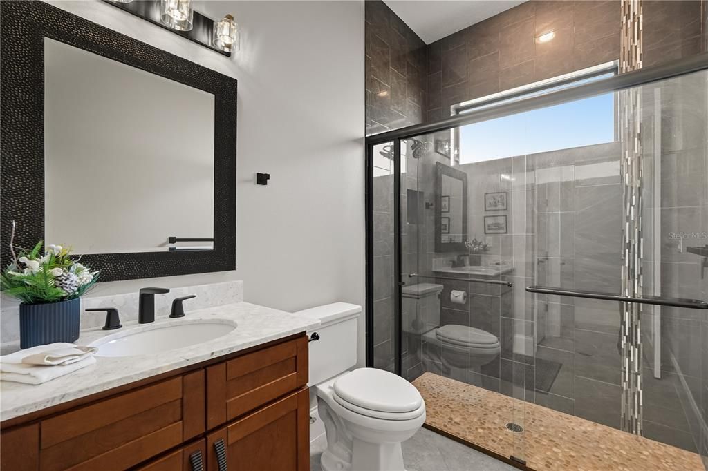 For Sale: $2,550,000 (3 beds, 3 baths, 3991 Square Feet)