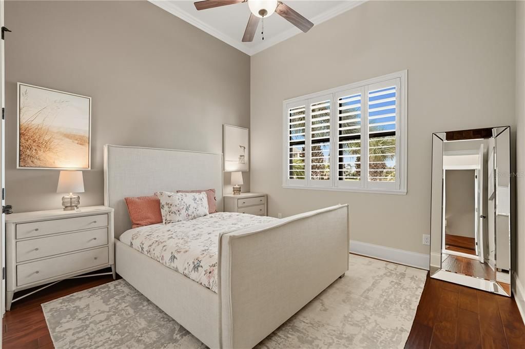 For Sale: $2,550,000 (3 beds, 3 baths, 3991 Square Feet)