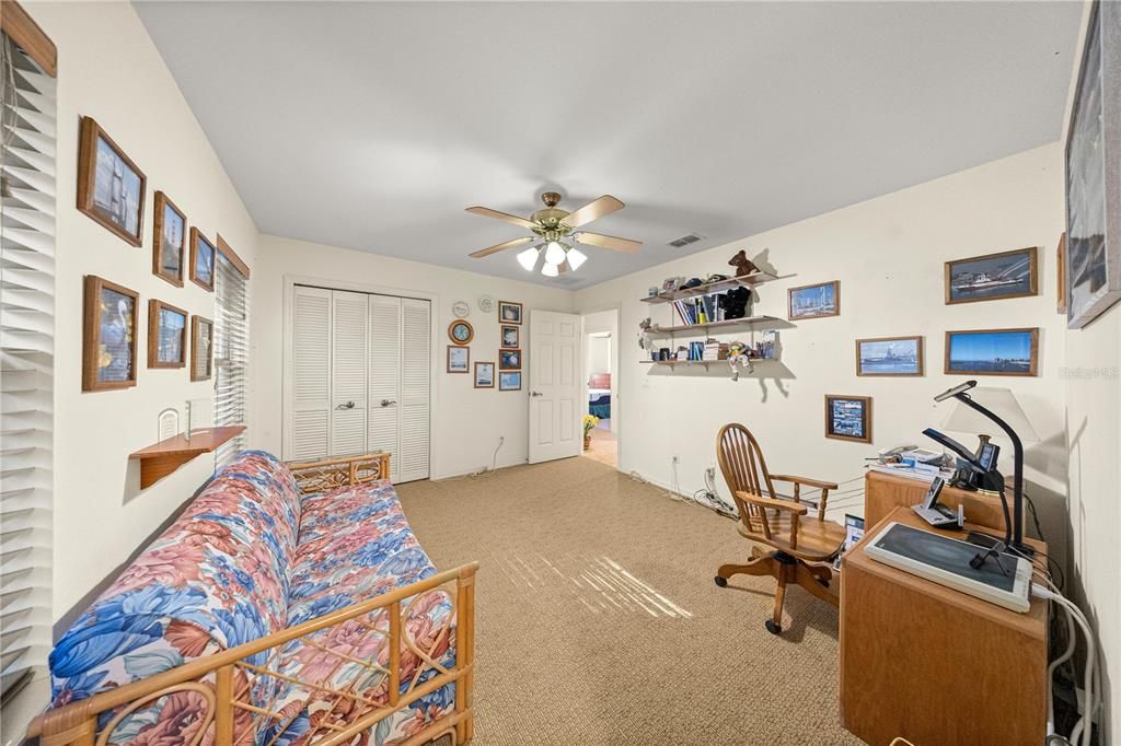 待售: $449,900 (4 贝兹, 2 浴室, 2461 平方英尺)