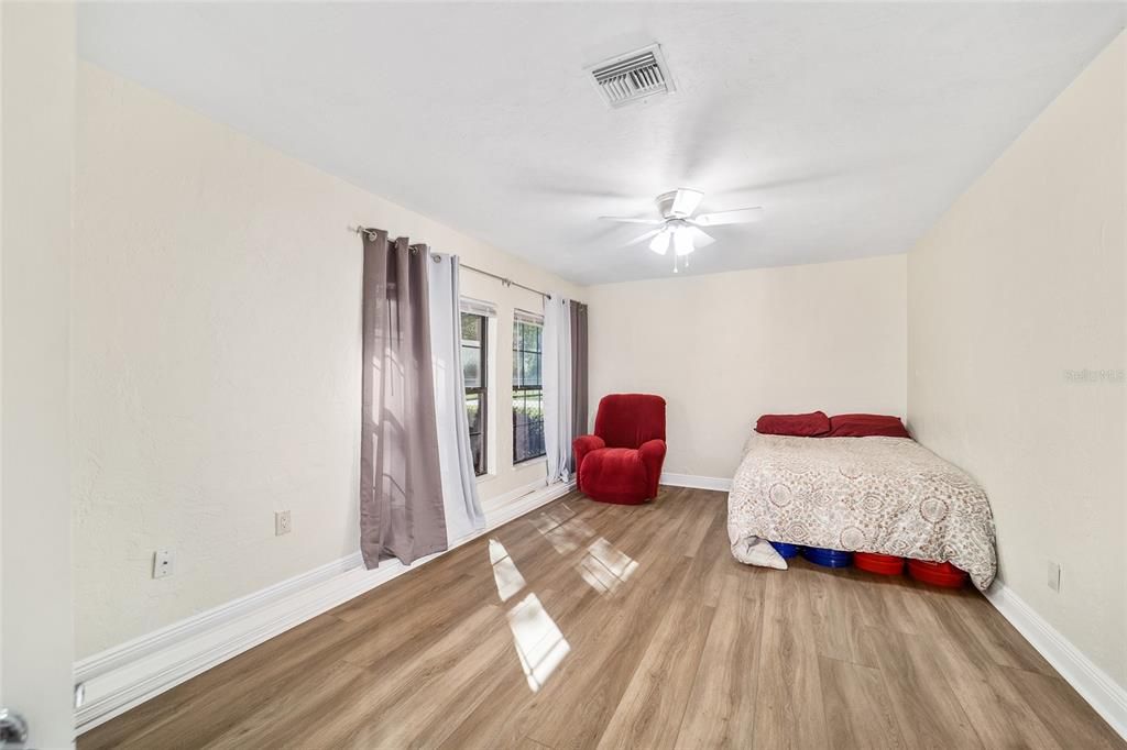 For Sale: $319,000 (0 beds, 0 baths, 1520 Square Feet)