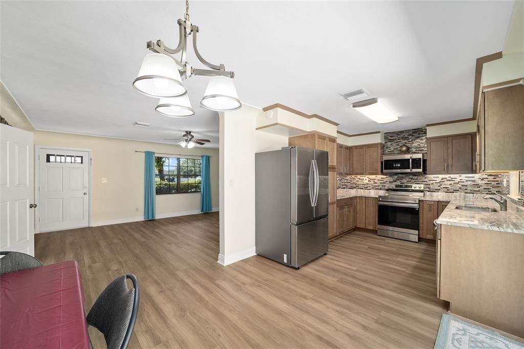 For Sale: $319,000 (0 beds, 0 baths, 1520 Square Feet)