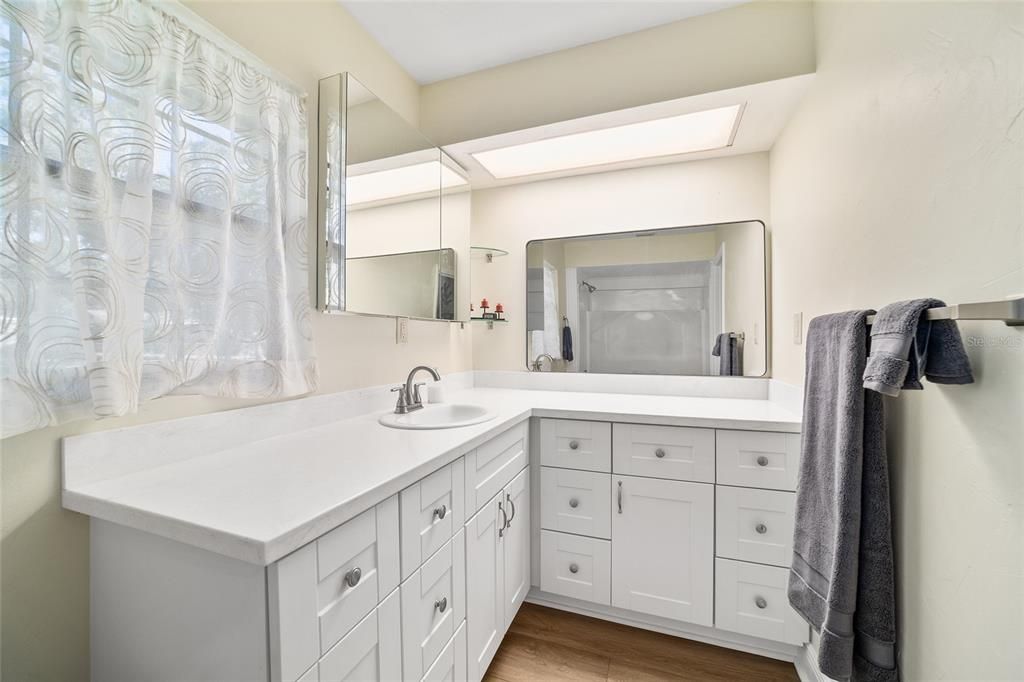 For Sale: $319,000 (0 beds, 0 baths, 1520 Square Feet)