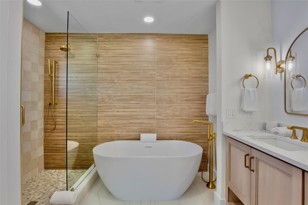 For Sale: $5,290,000 (8 beds, 8 baths, 4380 Square Feet)