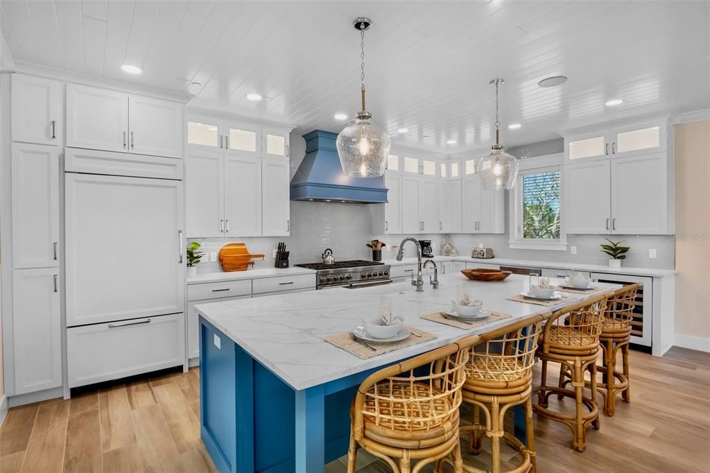 For Sale: $5,290,000 (8 beds, 8 baths, 4380 Square Feet)