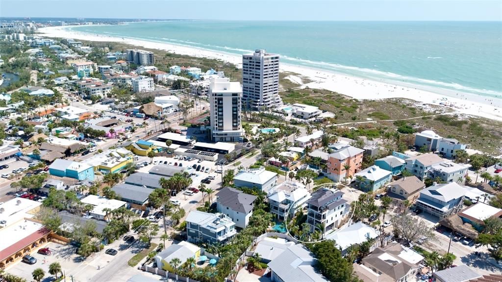 For Sale: $5,290,000 (8 beds, 8 baths, 4380 Square Feet)