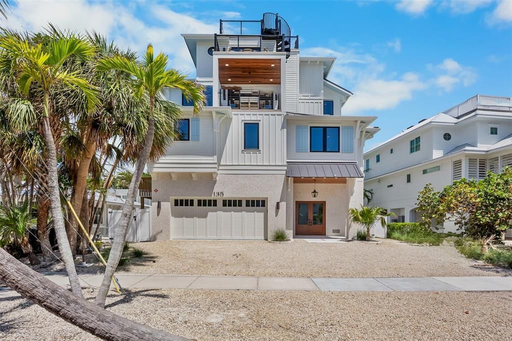 For Sale: $5,290,000 (8 beds, 8 baths, 4380 Square Feet)