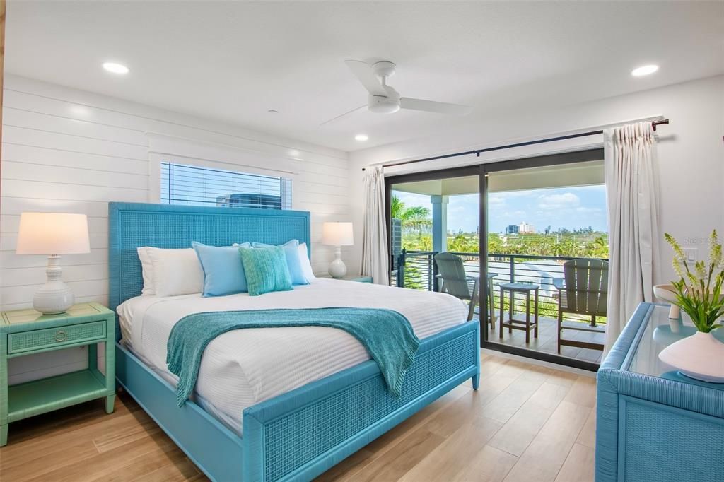 For Sale: $5,290,000 (8 beds, 8 baths, 4380 Square Feet)