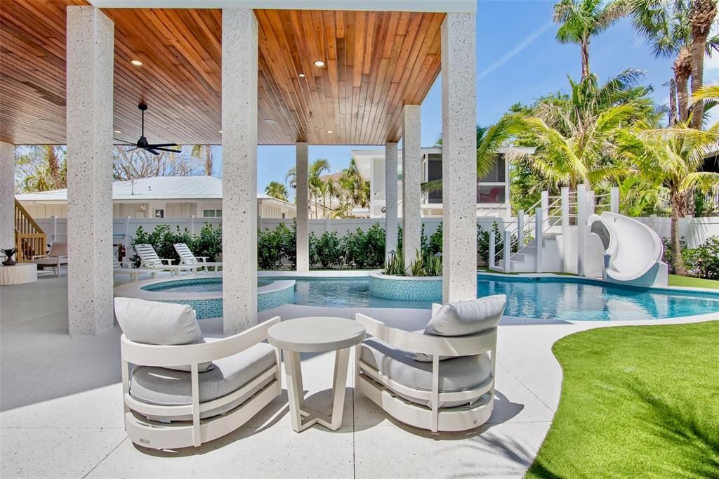 For Sale: $5,290,000 (8 beds, 8 baths, 4380 Square Feet)