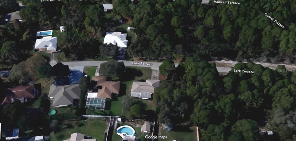 合同活跃: $25,000 (0.23 acres)