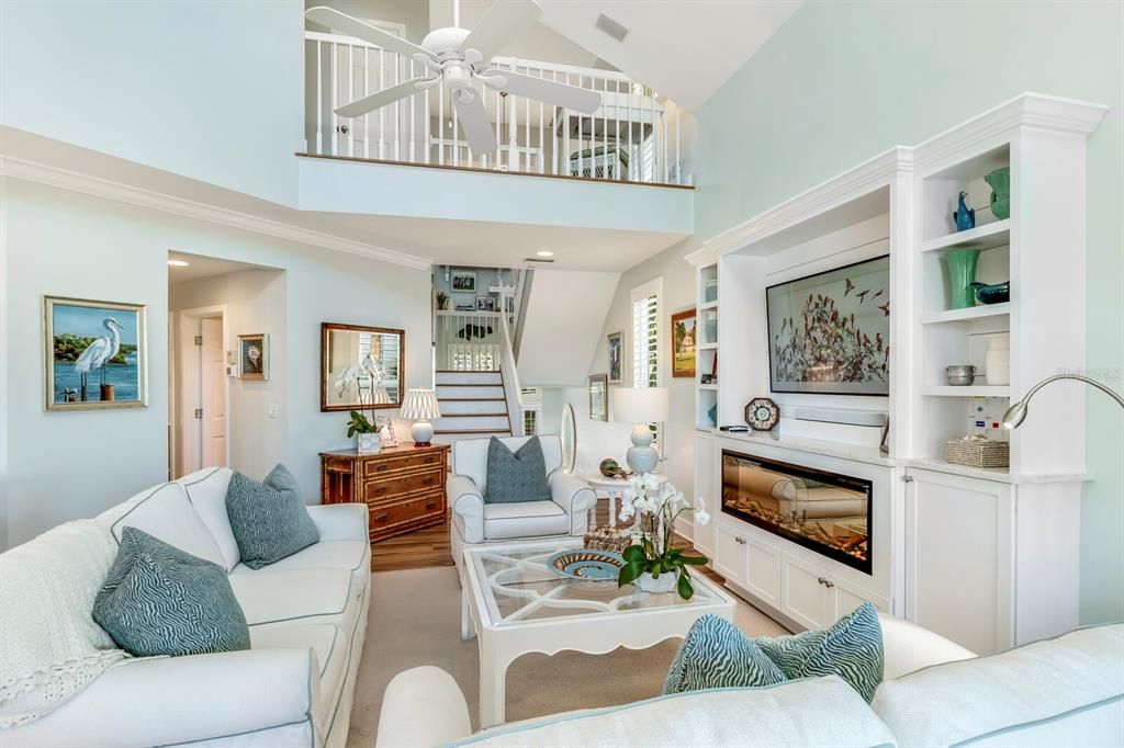 待售: $2,895,000 (3 贝兹, 3 浴室, 2035 平方英尺)