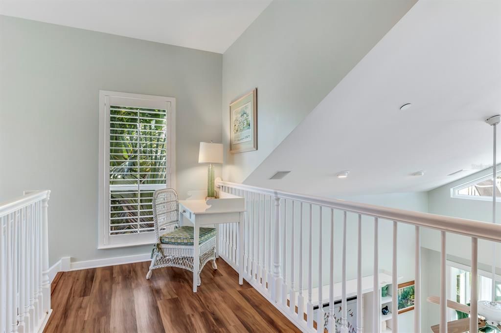 待售: $2,895,000 (3 贝兹, 3 浴室, 2035 平方英尺)