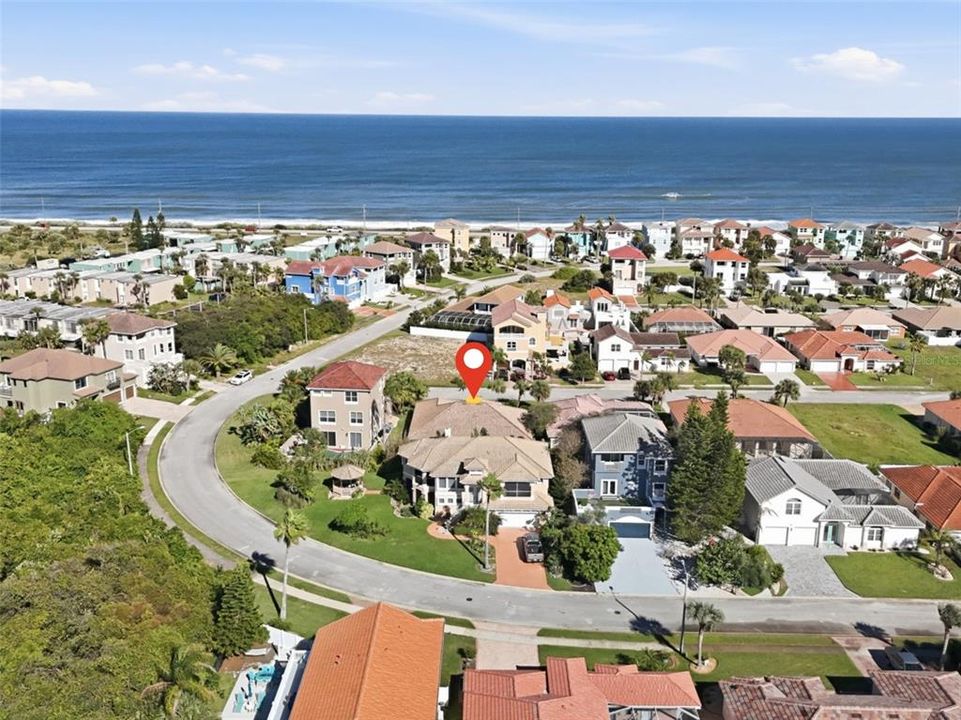 En Venta: $700,000 (5 camas, 3 baños, 2090 Pies cuadrados)