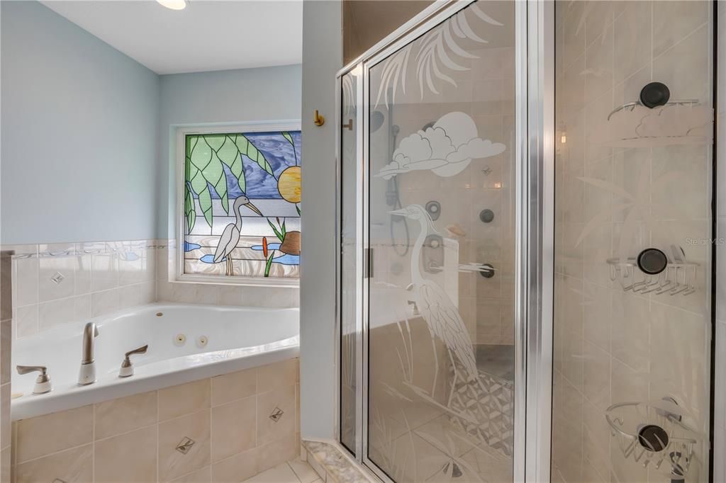 En Venta: $700,000 (5 camas, 3 baños, 2090 Pies cuadrados)