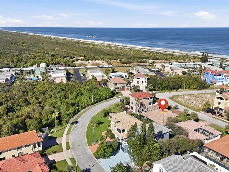 En Venta: $700,000 (5 camas, 3 baños, 2090 Pies cuadrados)