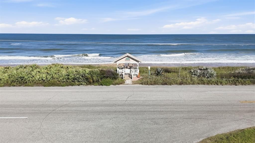 En Venta: $700,000 (5 camas, 3 baños, 2090 Pies cuadrados)