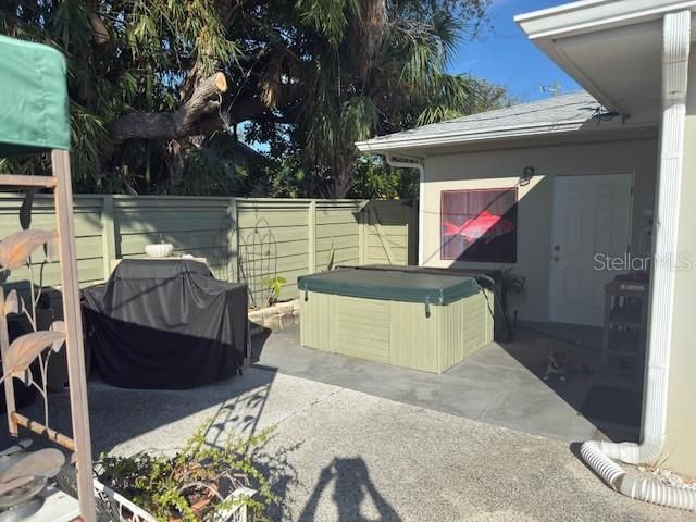 For Rent: $2,800 (3 beds, 2 baths, 1648 Square Feet)