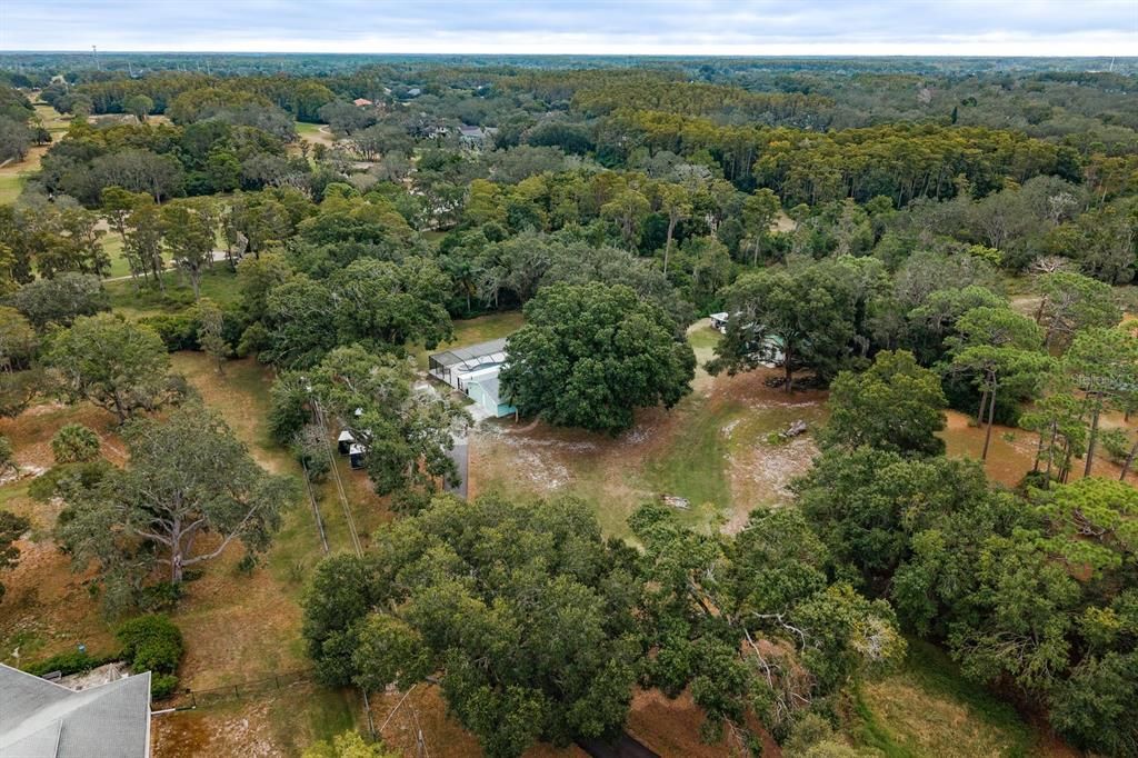 En Venta: $875,000 (4 camas, 2 baños, 2690 Pies cuadrados)