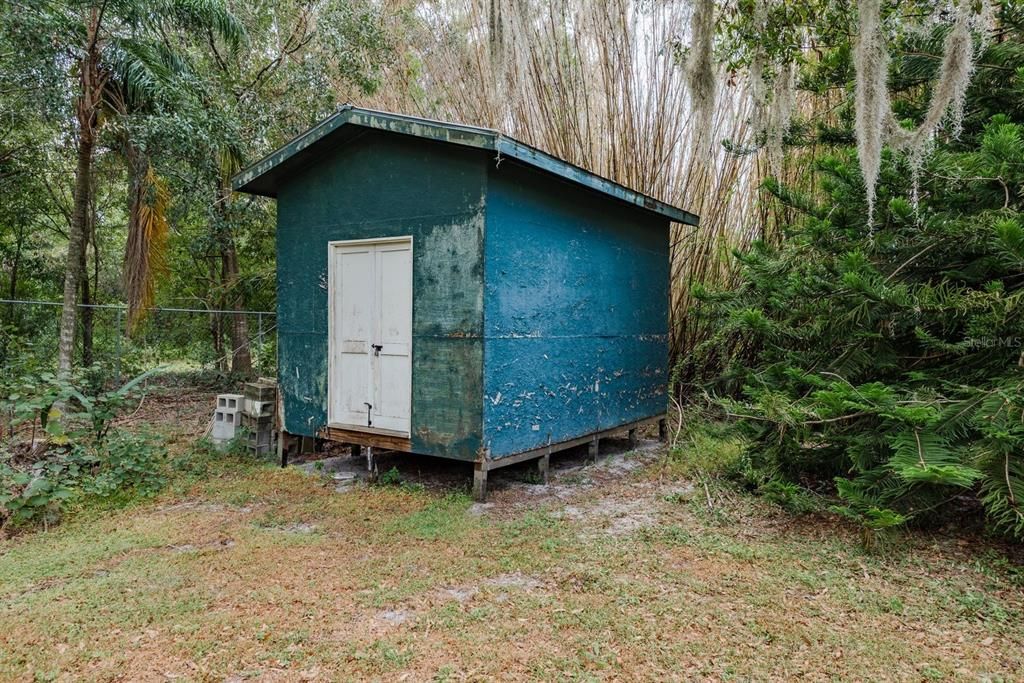 En Venta: $875,000 (4 camas, 2 baños, 2690 Pies cuadrados)