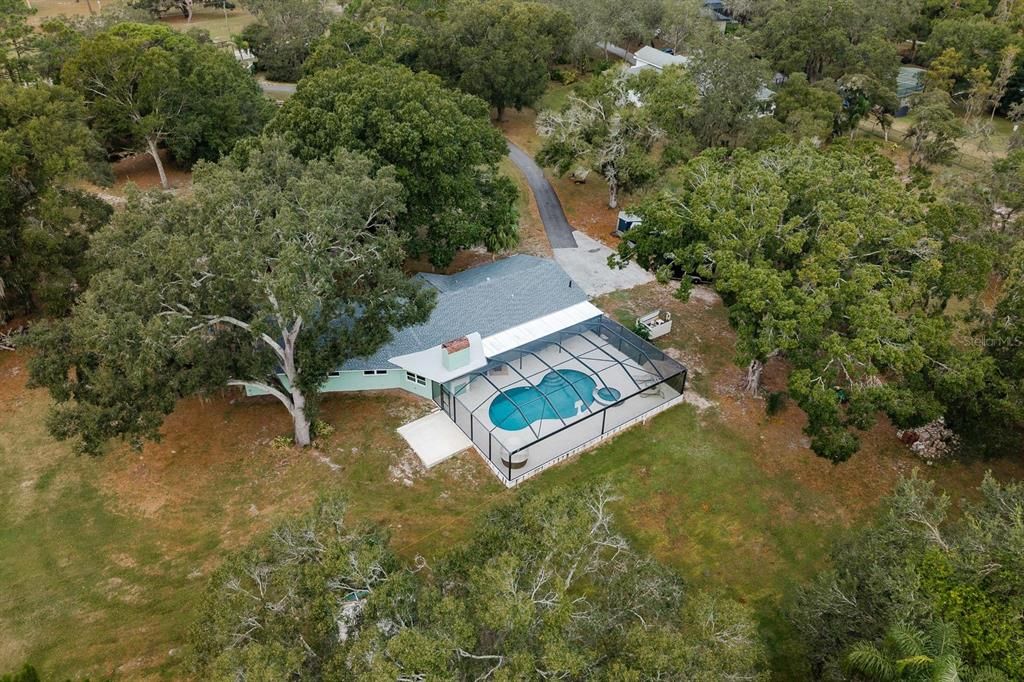 En Venta: $875,000 (4 camas, 2 baños, 2690 Pies cuadrados)