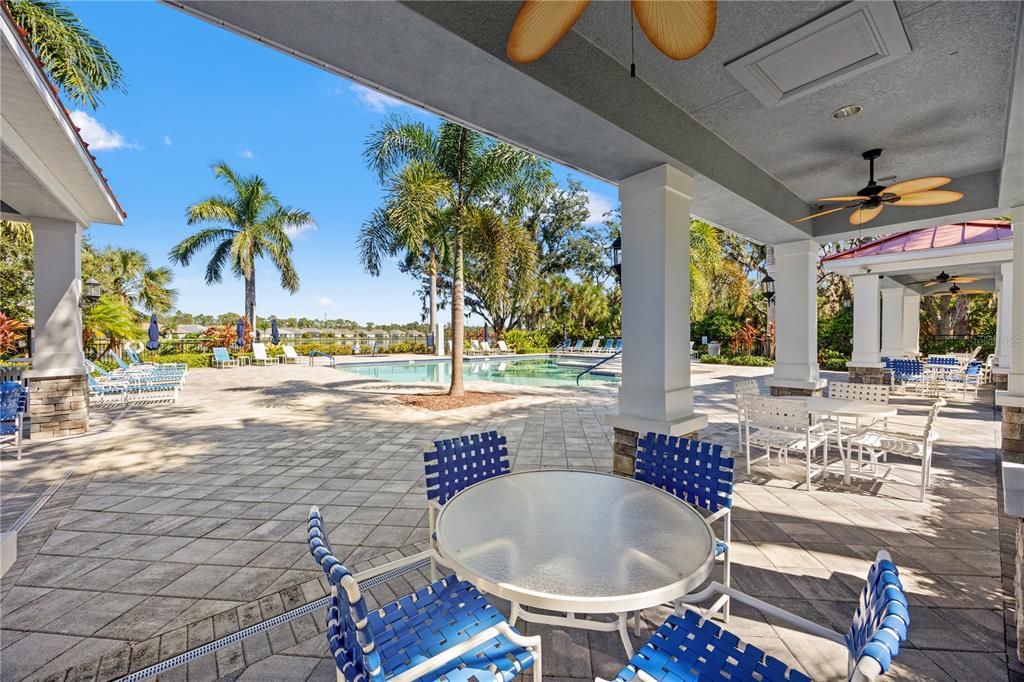 Под контрактом: $465,000 (3 спален, 2 ванн, 2226 Квадратных фут)