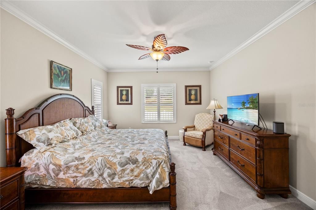 Под контрактом: $465,000 (3 спален, 2 ванн, 2226 Квадратных фут)