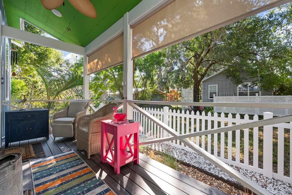 待售: $237,000 (2 贝兹, 1 浴室, 704 平方英尺)