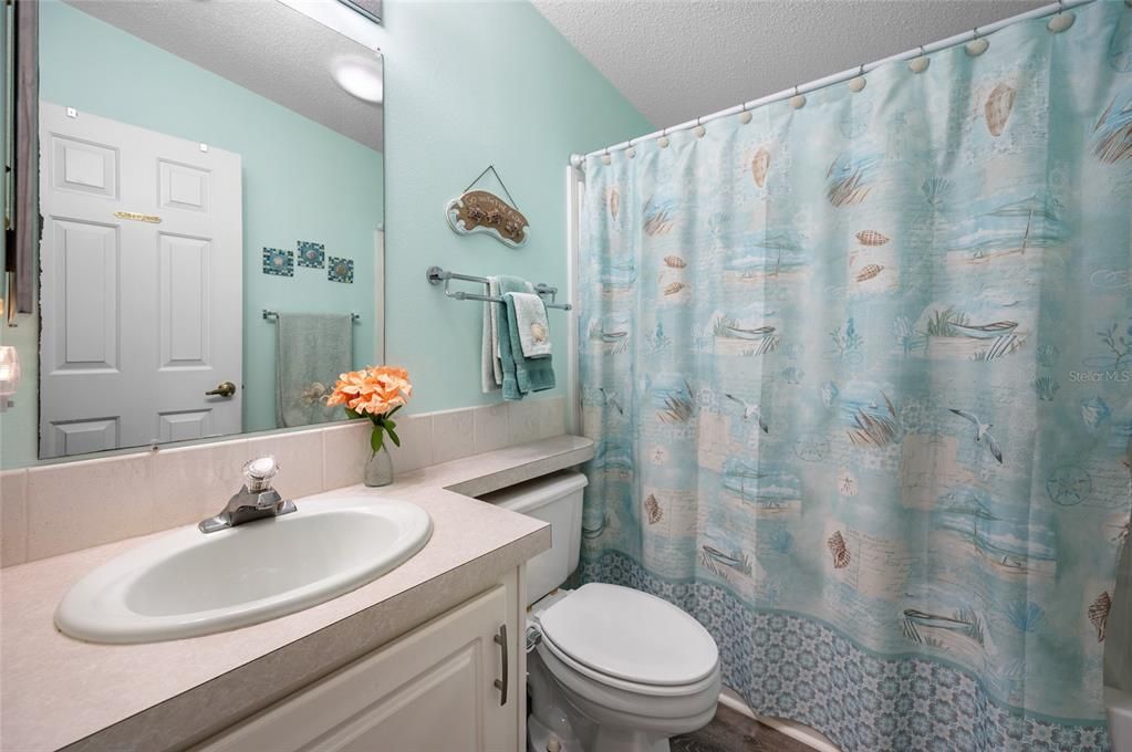 待售: $285,900 (2 贝兹, 2 浴室, 1751 平方英尺)