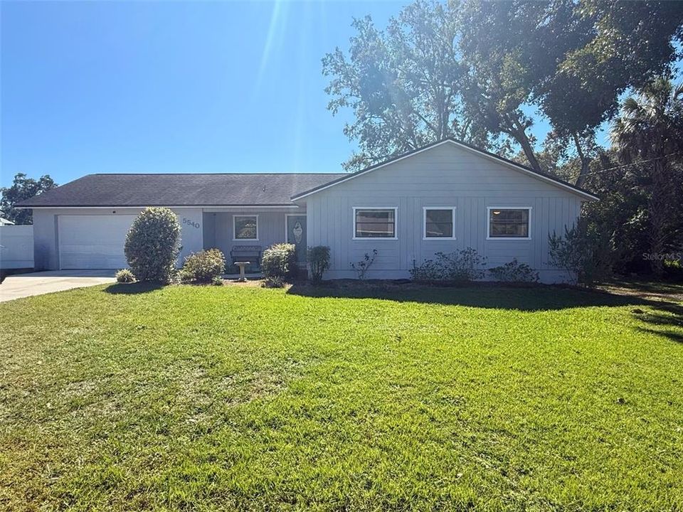 Activo con contrato: $249,500 (3 camas, 2 baños, 1372 Pies cuadrados)