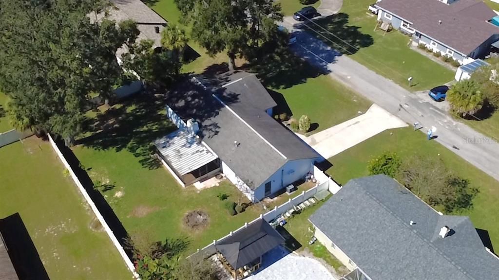 Activo con contrato: $249,500 (3 camas, 2 baños, 1372 Pies cuadrados)