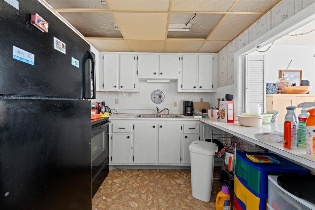 待售: $174,990 (1 贝兹, 1 浴室, 530 平方英尺)