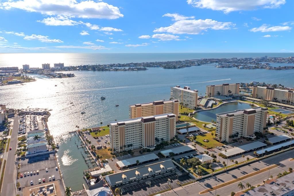 待售: $174,990 (1 贝兹, 1 浴室, 530 平方英尺)