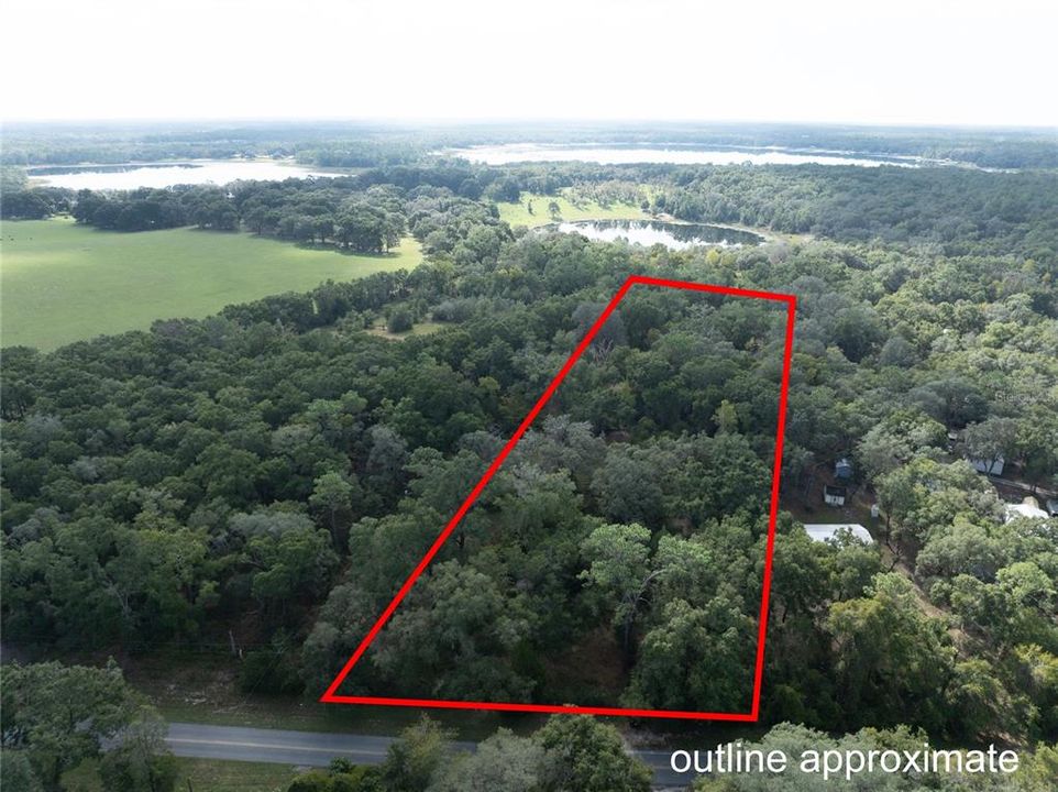 На продажу: $165,000 (3 спален, 2 ванн, 1196 Квадратных фут)