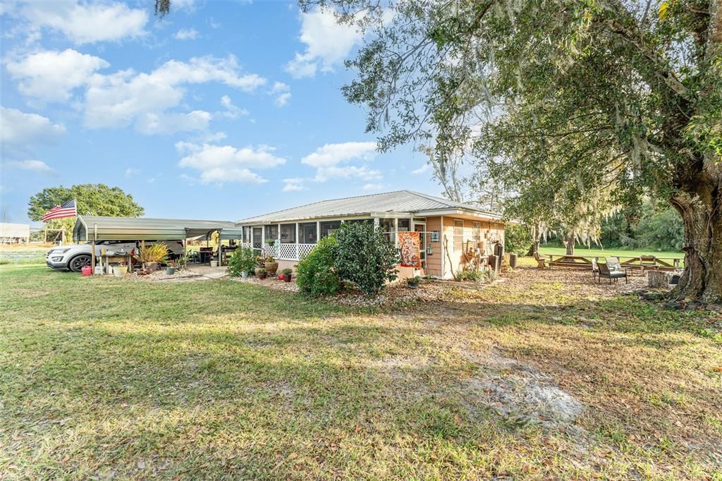 For Sale: $365,000 (2 beds, 2 baths, 1248 Square Feet)