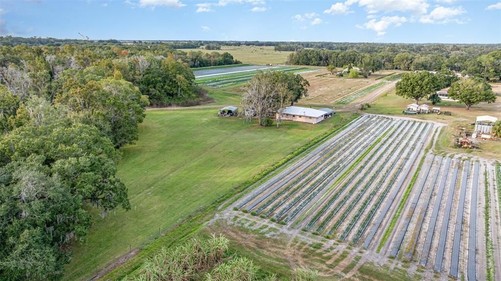 For Sale: $365,000 (2 beds, 2 baths, 1248 Square Feet)