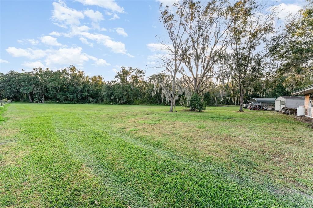 For Sale: $365,000 (2 beds, 2 baths, 1248 Square Feet)