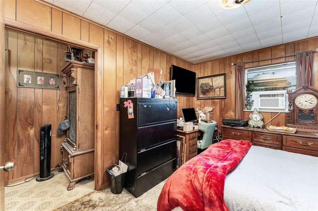 For Sale: $365,000 (2 beds, 2 baths, 1248 Square Feet)