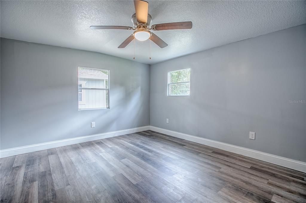 En Venta: $124,900 (3 camas, 1 baños, 1000 Pies cuadrados)