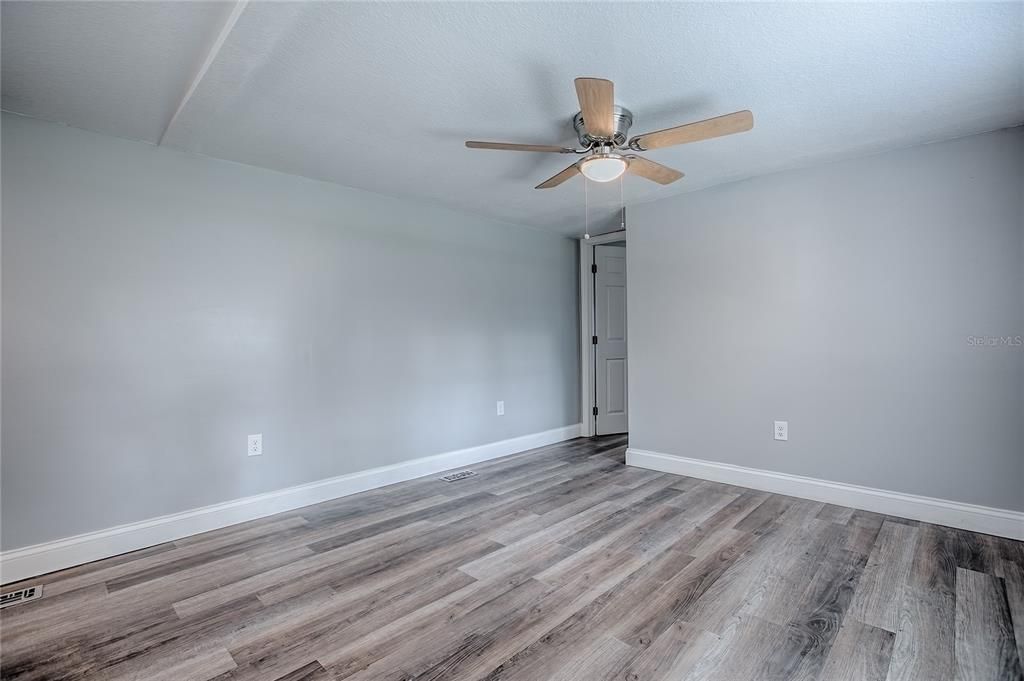 En Venta: $124,900 (3 camas, 1 baños, 1000 Pies cuadrados)