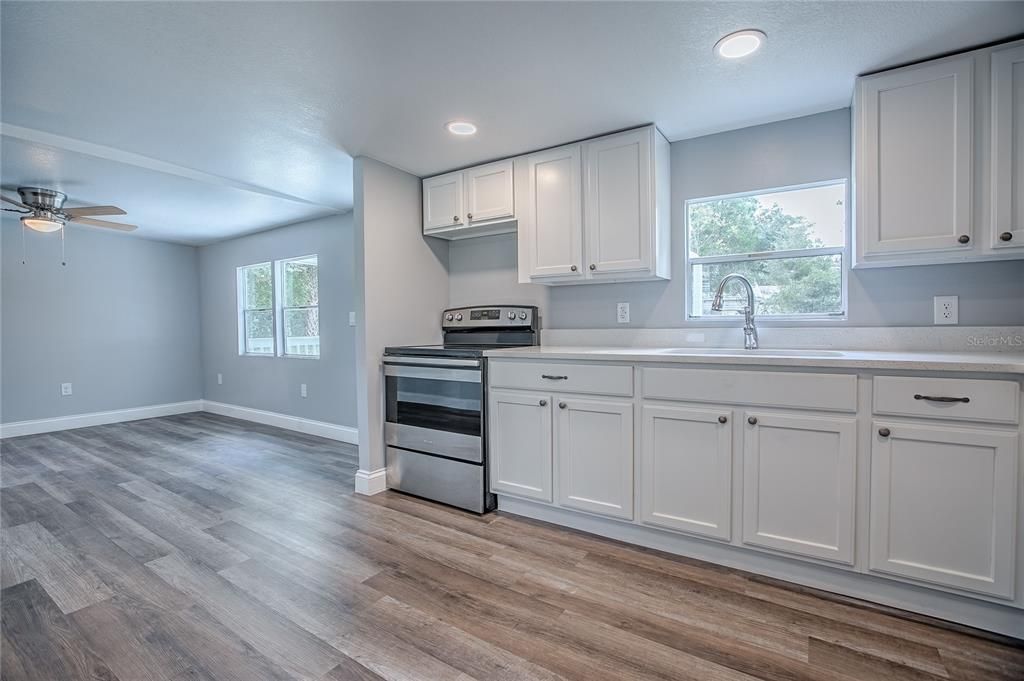 En Venta: $124,900 (3 camas, 1 baños, 1000 Pies cuadrados)