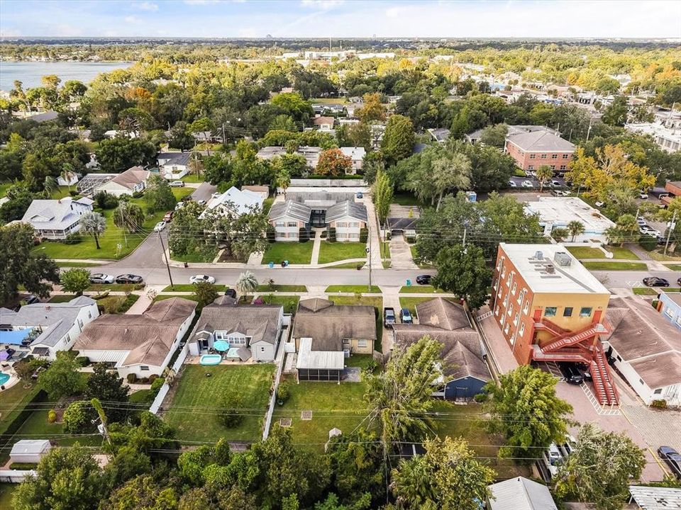 Activo con contrato: $400,000 (0.16 acres)